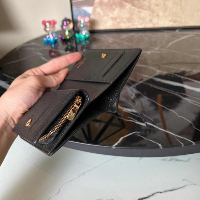 COZY - LOV Wallets - 422