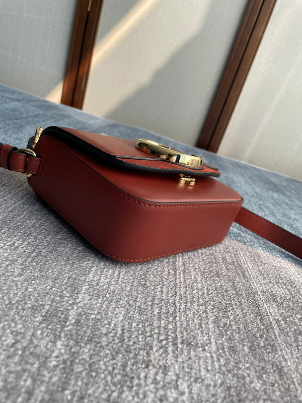 COZY - CLE Bags - 010