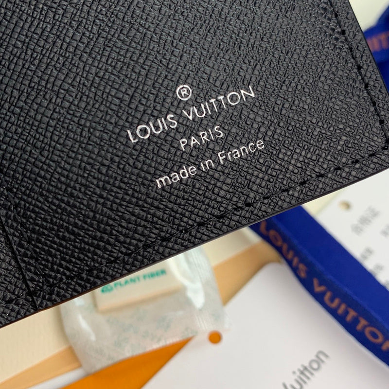 COZY - LOV Wallets - 452