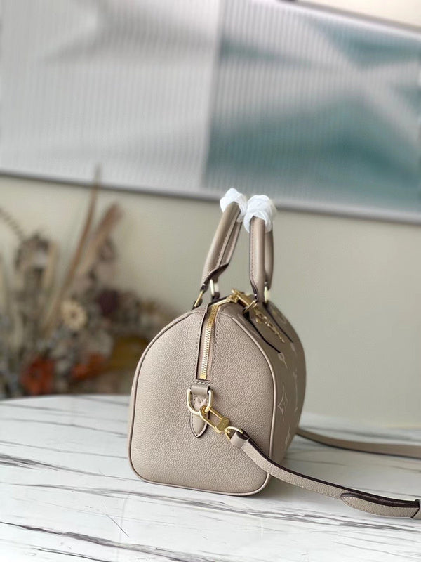 COZY - LOV Lady Bags - 767