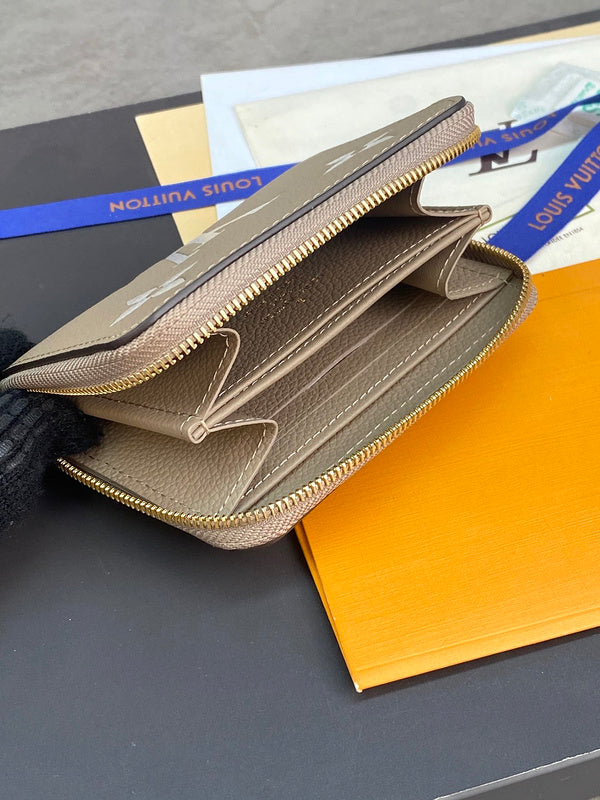 COZY - LOV Wallets - 012