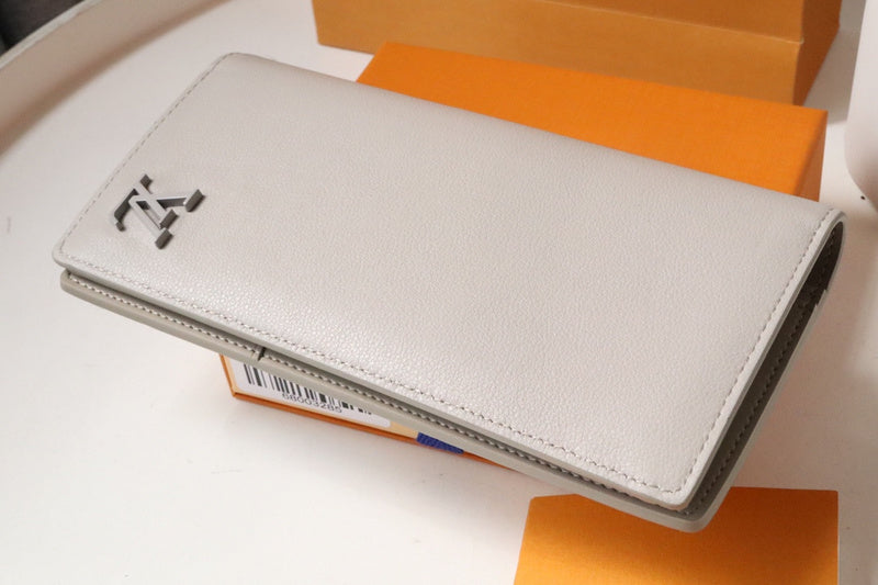 COZY BAGS - LOV Wallets - 628