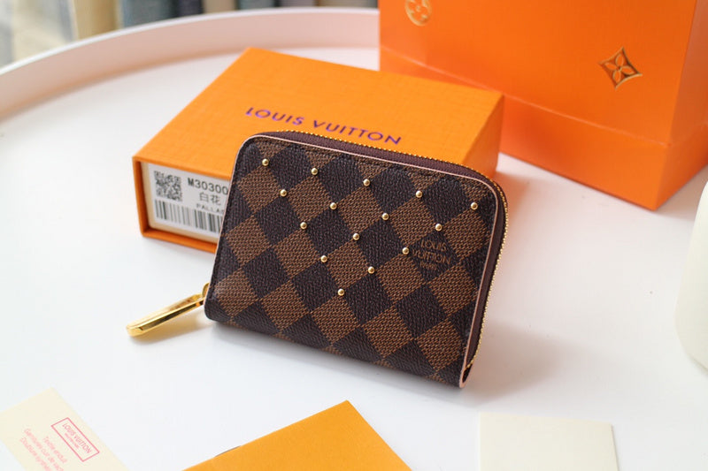 COZY BAGS - LOV Wallets - 636