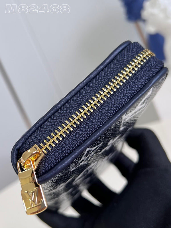 COZY - LOV Wallets - 063