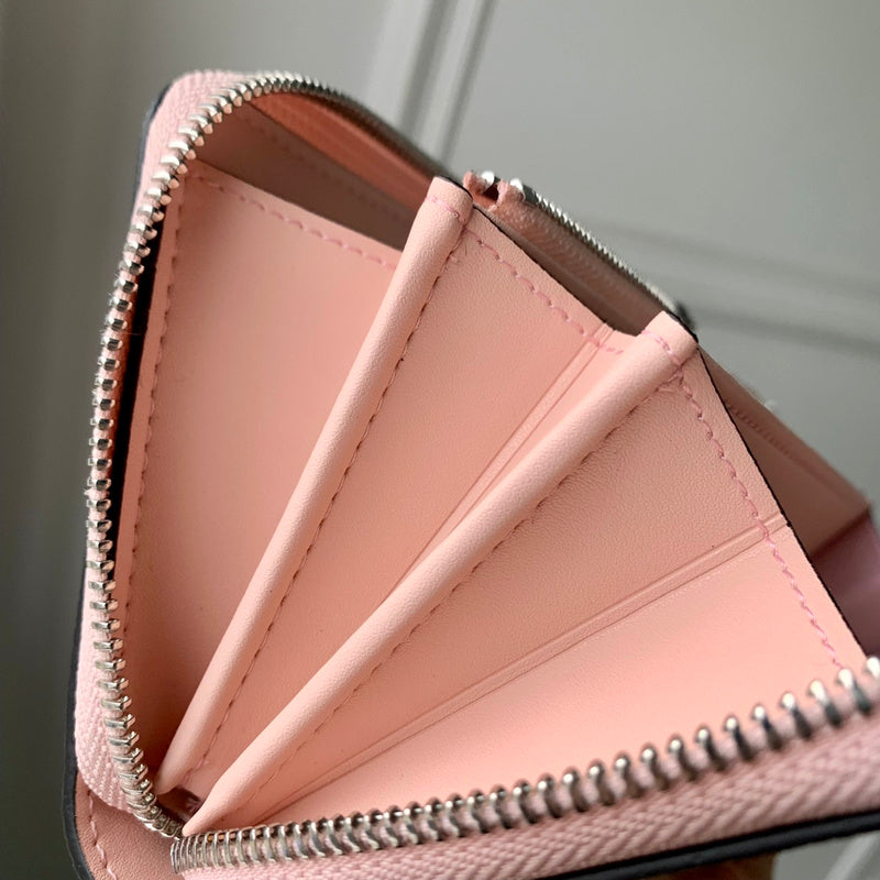 COZY - LOV Wallets - 224