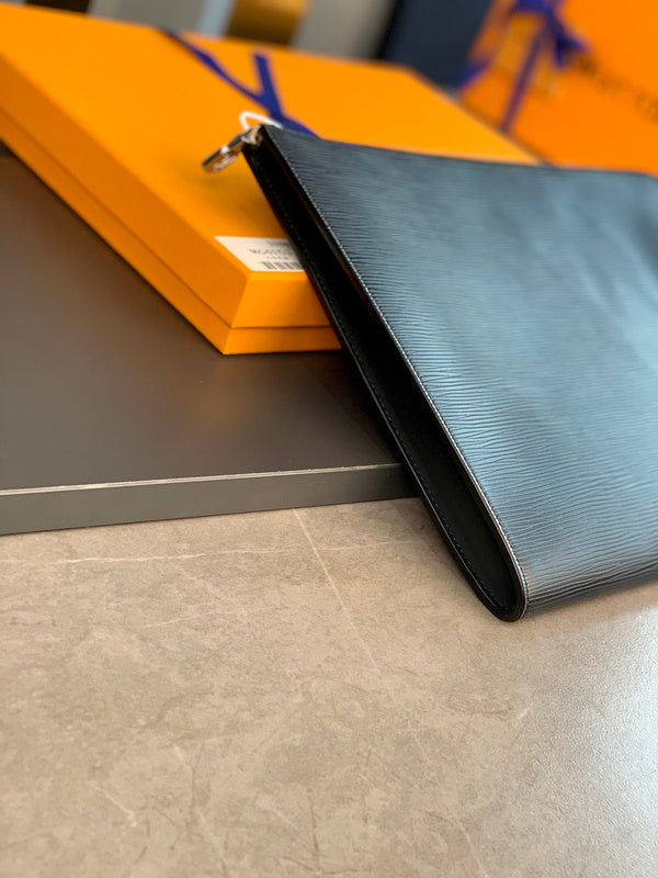 COZY - LOV Wallets - 455