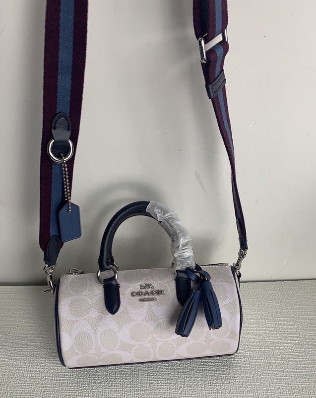COZY - CAH Bags - 188