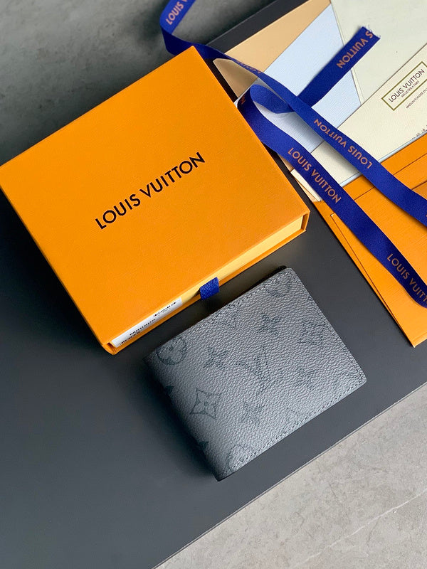 COZY - LOV Wallets - 304