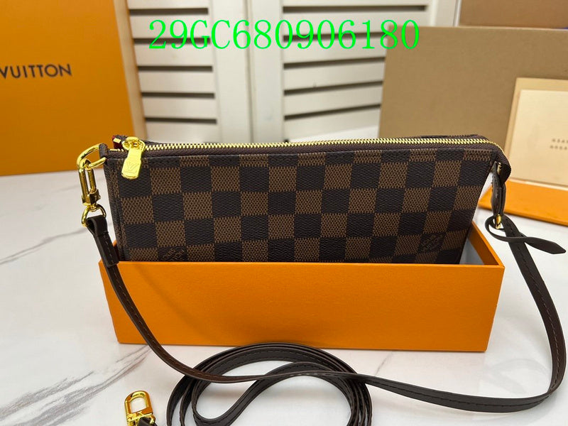 COZY BAGS - LOV Wallet - 693
