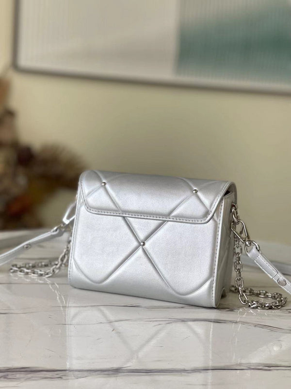 COZY - LOV Lady Bags - 647