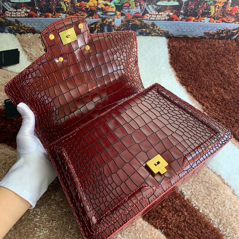 COZY - DAG Bags - 202