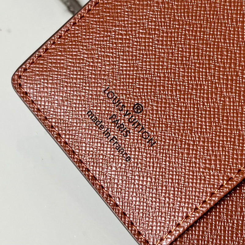 COZY - LOV Wallets - 428