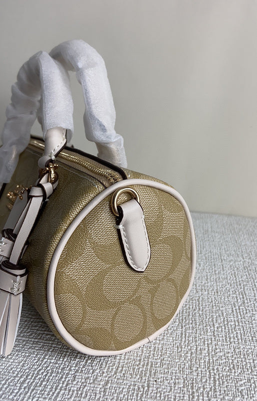 COZY - CAH Bags - 200