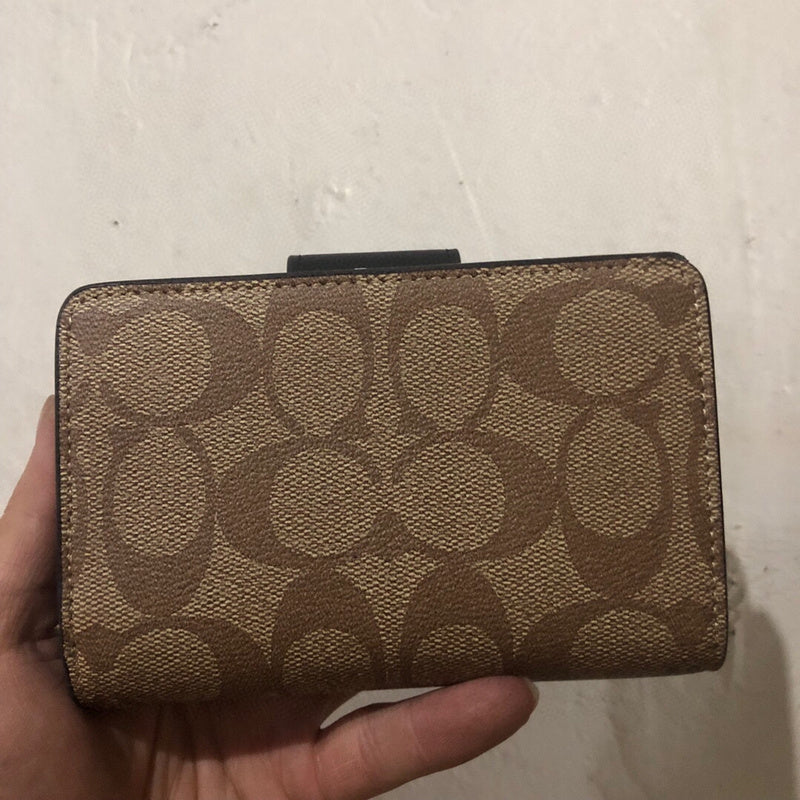 COZY - CAH Bags - 513