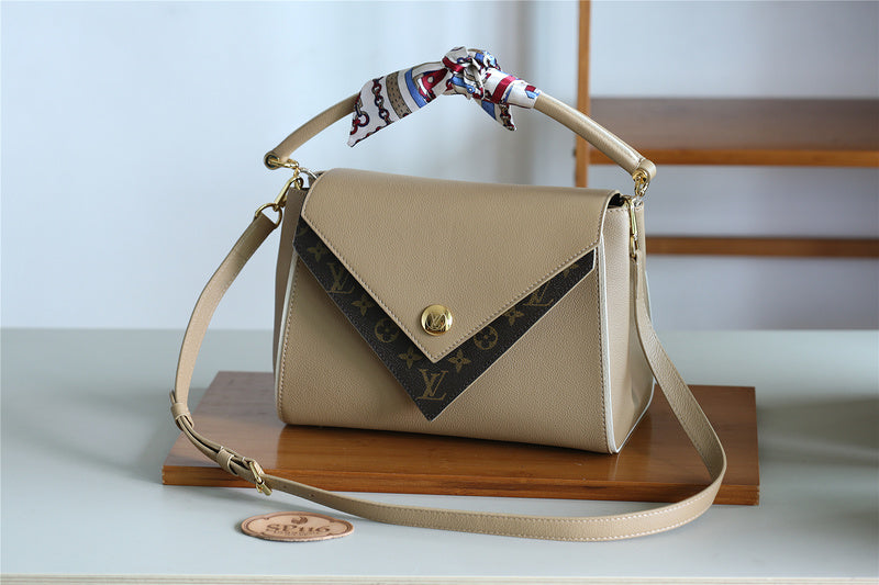COZY - LOV Lady Bags - 1800