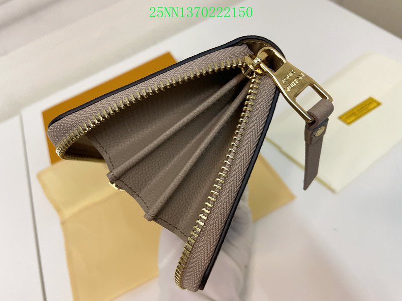 COZY BAGS - LOV Wallet - 706