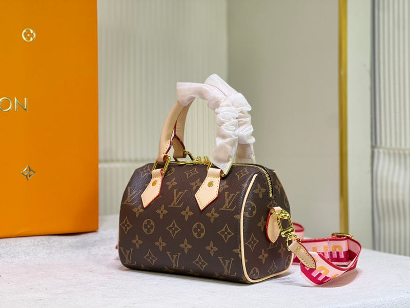 COZY BAGS - GUKI Women Bags - 1529