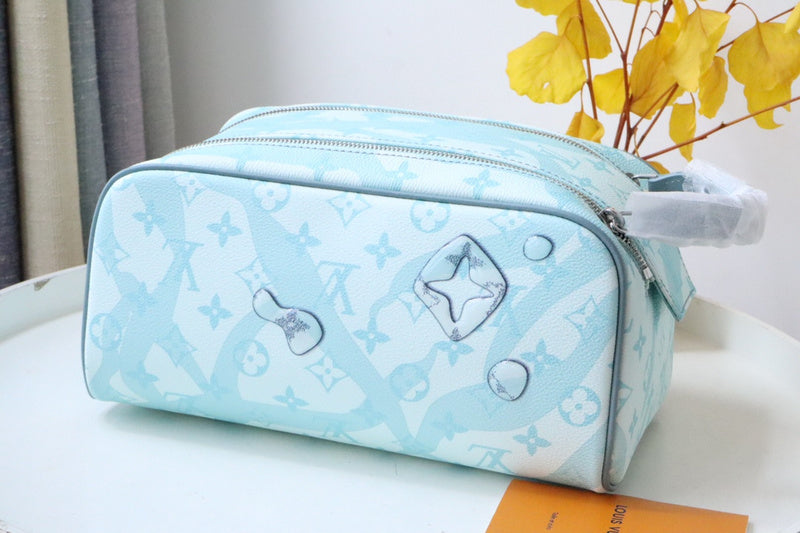 COZY - LOV Wallets - 065
