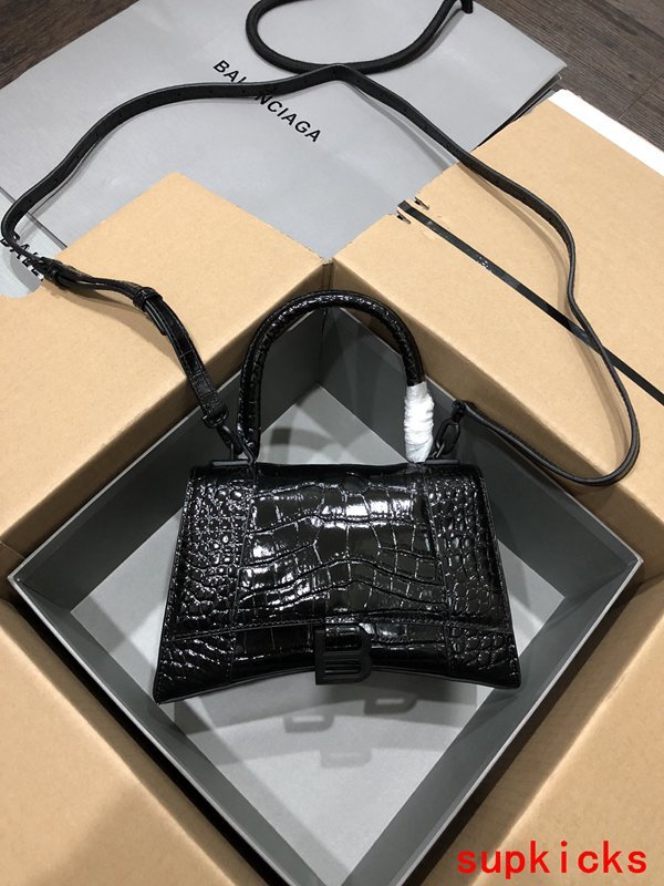 COZY BAGS - BG Hourglass Bags - 195