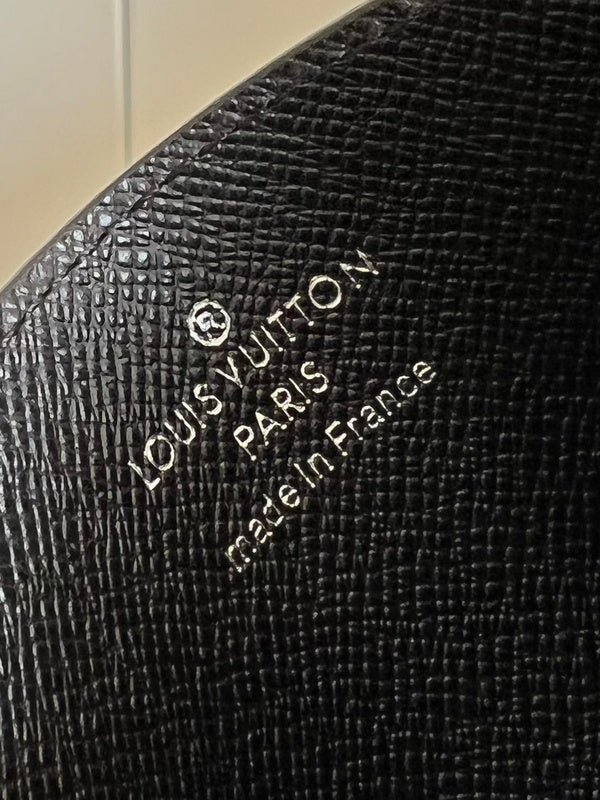 COZY - LOV Wallets - 472