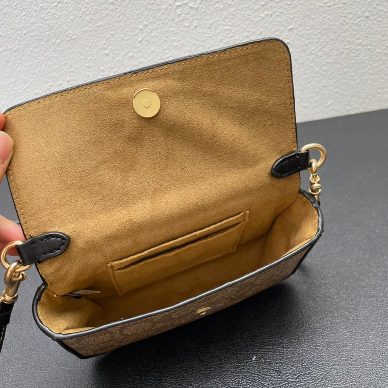 COZY - CAH Bags - 544