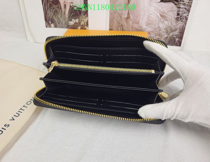 COZY BAGS - LOV Wallet - 576