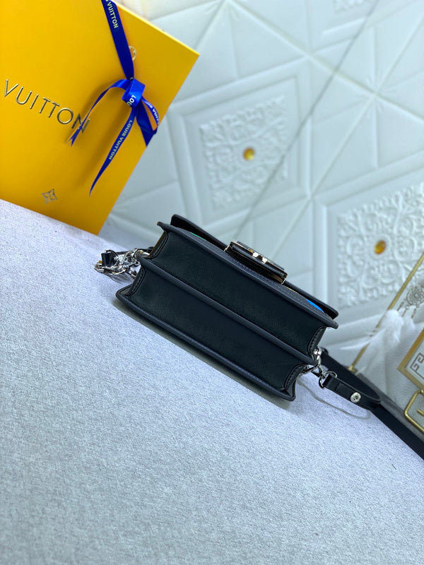 COZY BAGS - GUKI Women Bags - 1611