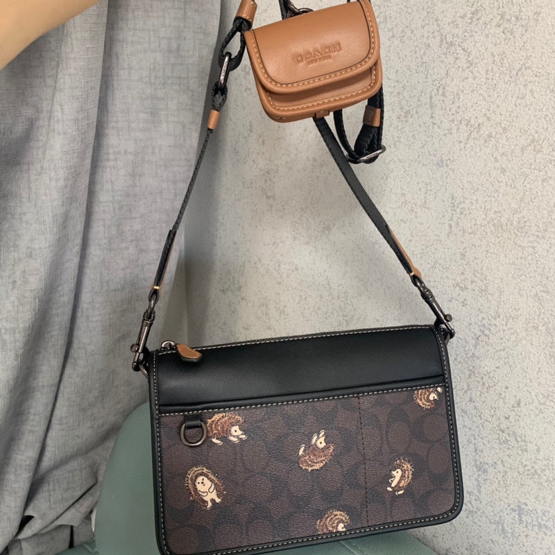 COZY - CAH Bags - 461