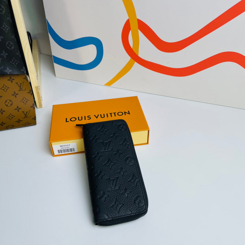 COZY - LOV Wallets - 092