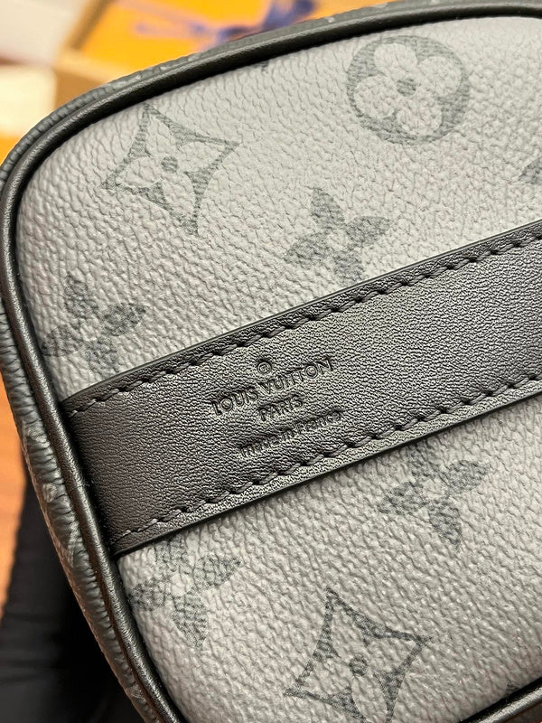 JB - LOV Travel Bags - 246