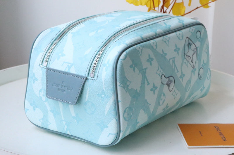COZY - LOV Wallets - 065