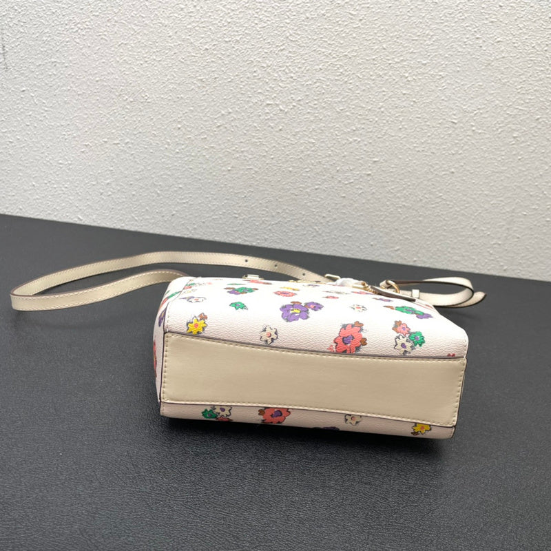 COZY - CAH Bags - 543