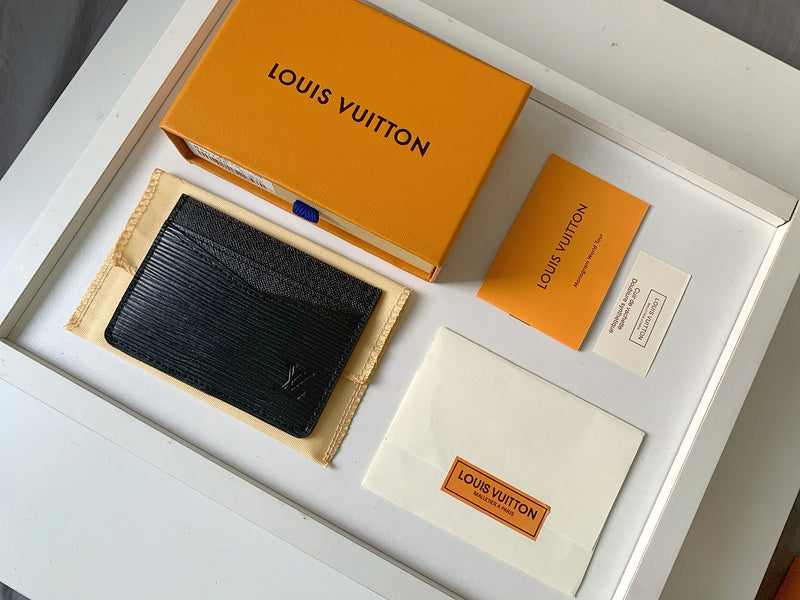 COZY BAGS - LOV Wallets - 675
