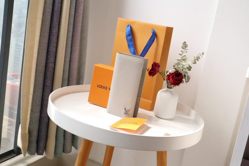 COZY BAGS - LOV Wallets - 628