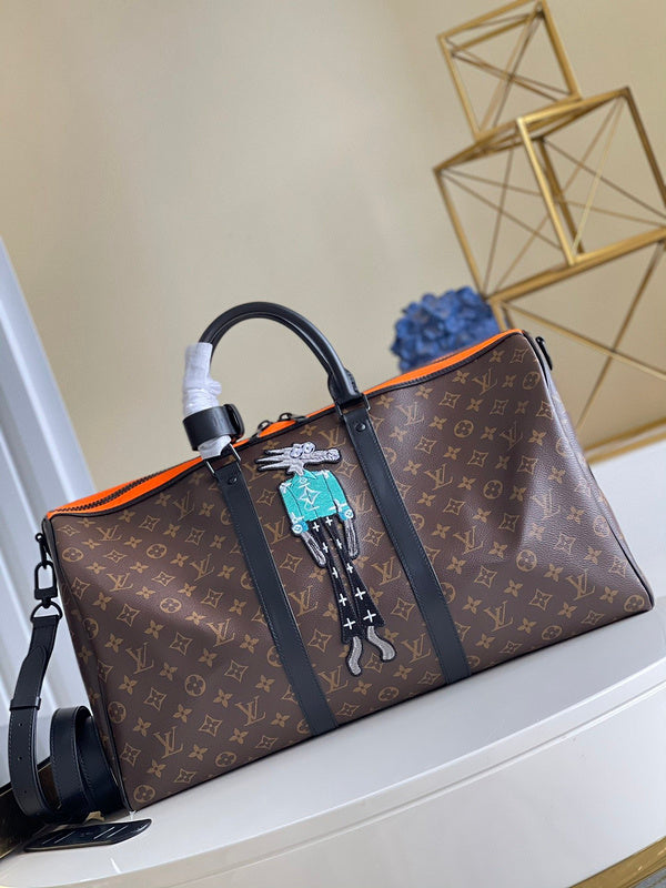 JB - LOV Travel Bags - 125