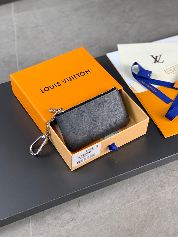 COZY - LOV Wallets - 259