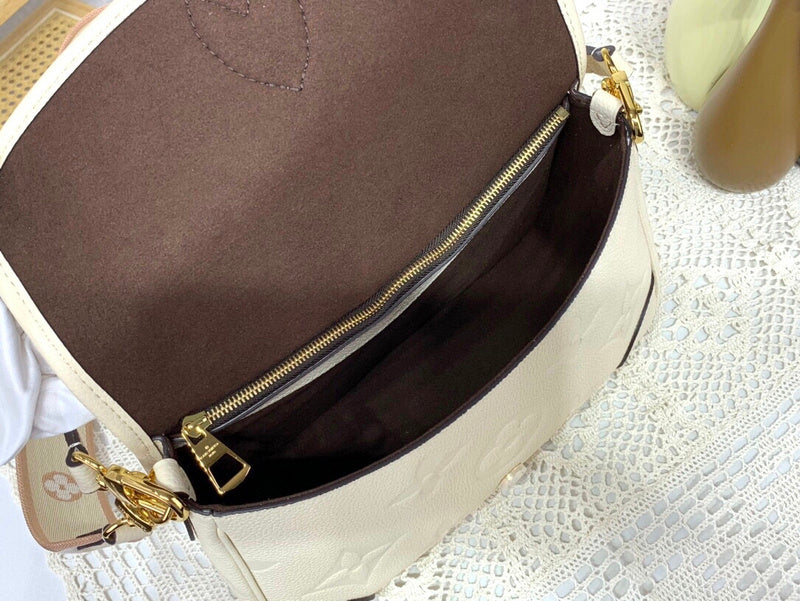 JB - LOV Lady Bags - 182
