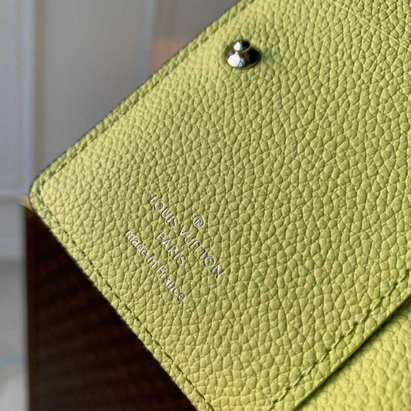 COZY - LOV Wallets - 048