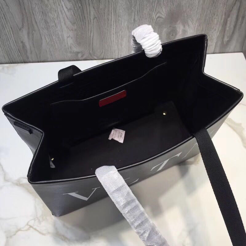 JB - VEL Lady Bags - 219