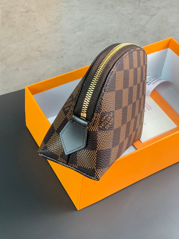 COZY - LOV Wallets - 290