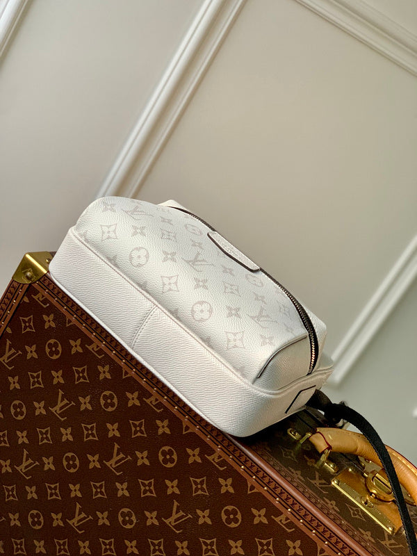 COZY - LV Bags - 811