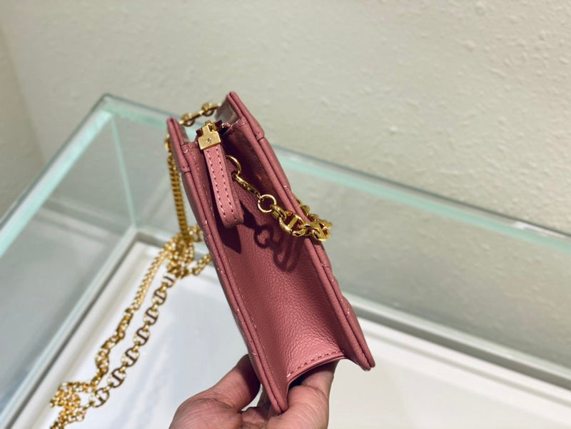 JB - DOR Wallets - 102