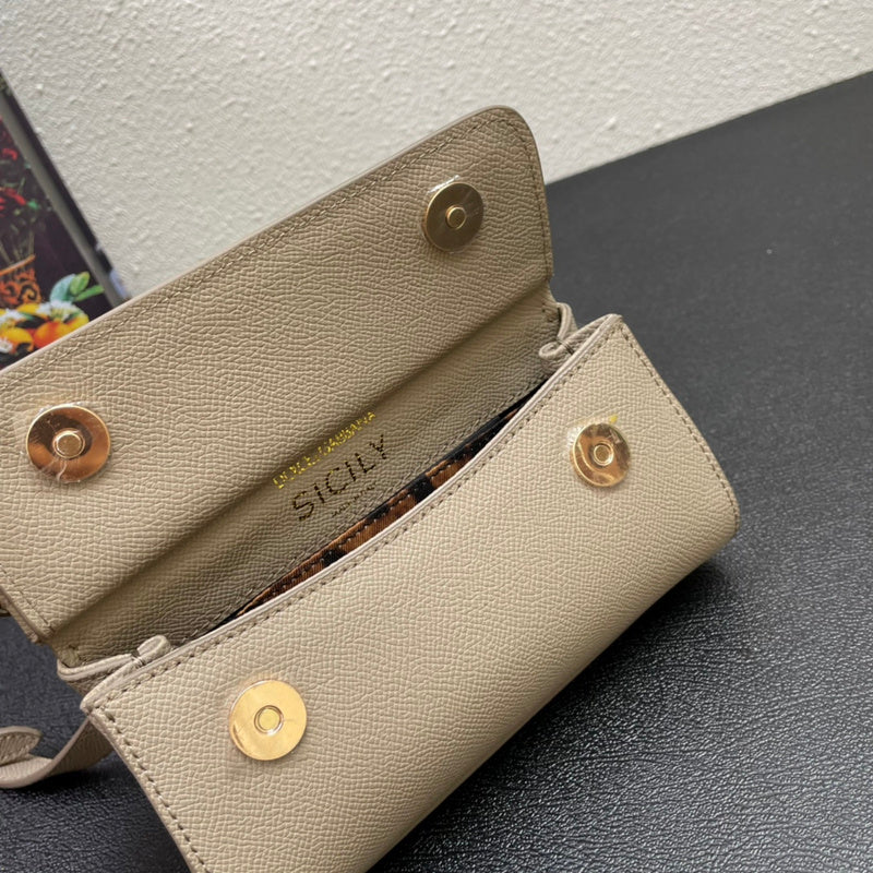 COZY - DAG Bags - 115