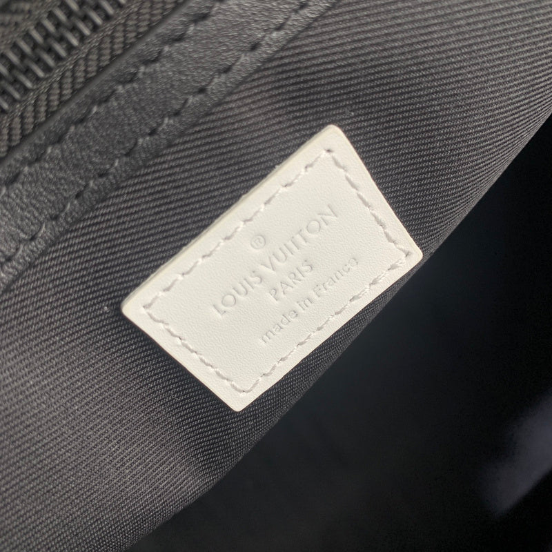 JB - LOV Travel Bags - 026