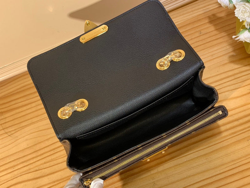 JB - LOV Lady Bags - 272