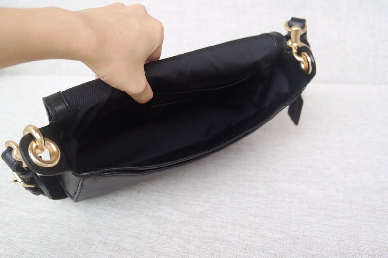 COZY - CAH Bags - 538