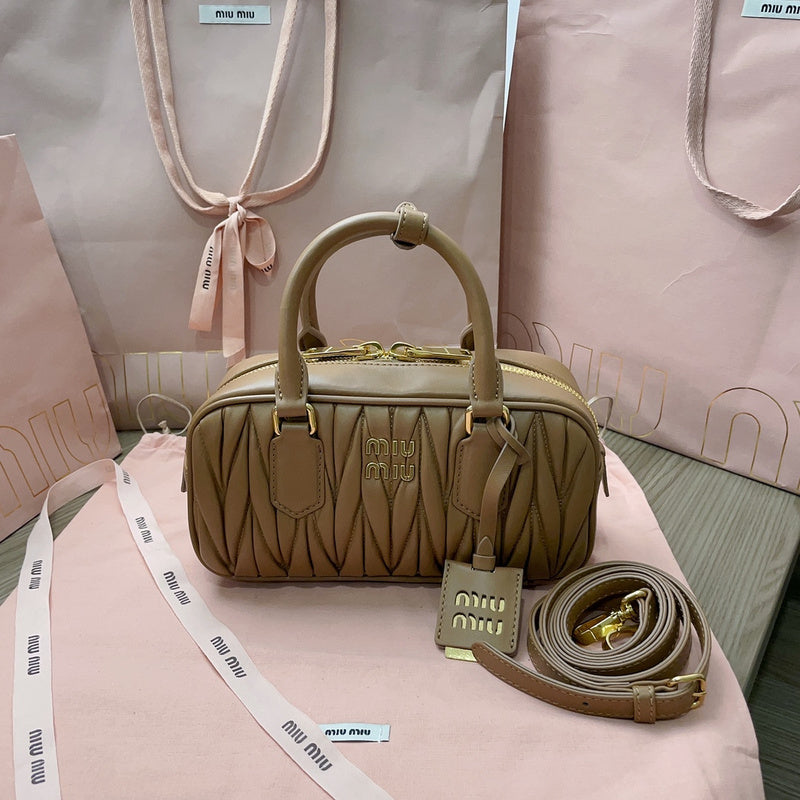 COZY BAGS - MMU Bags - 004