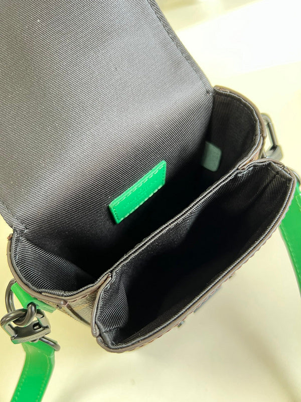 COZY - LV Bags - 1832