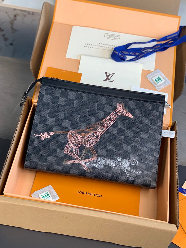 COZY - LOV Wallets - 491