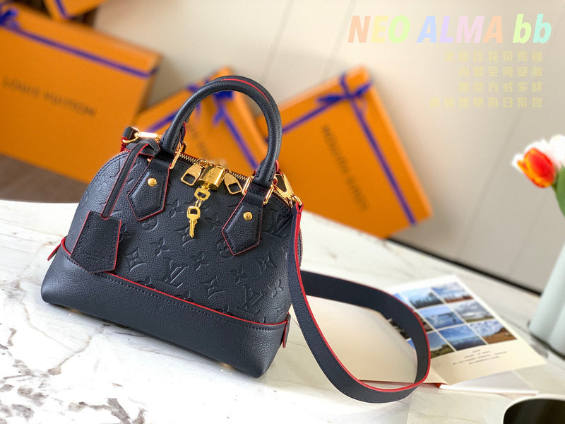 COZY BAGS - LOV Bags - 2003